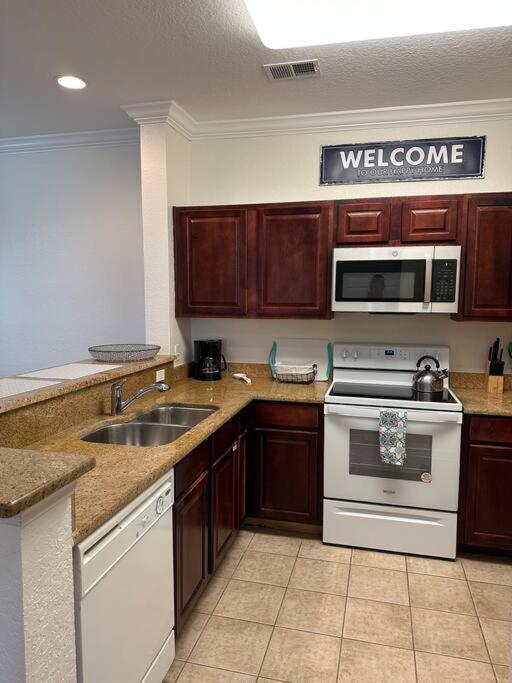 Florida Vacation Condo - No Resort Fees Киссимми Экстерьер фото
